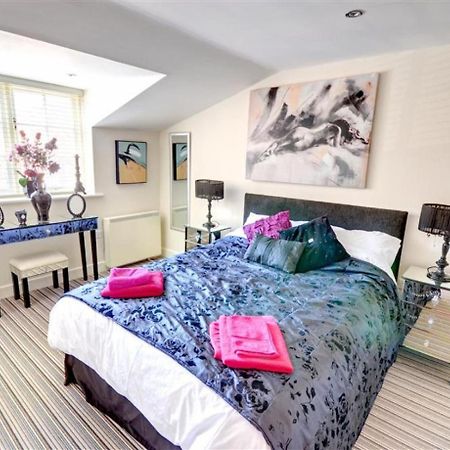 Hotties House - Two-Bed Cottage, Dog-Friendly & Off-Street Parking - Скарборо Екстер'єр фото